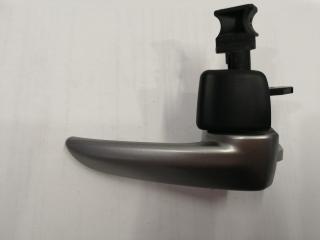 Ручка двери внутренняя правая Mazda Axela