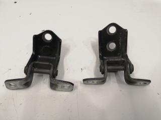 Петли двери задние правые Mazda Axela 2003-2009