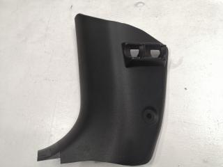 Накладка передней стойки передняя левая Mazda Axela 2003-2009