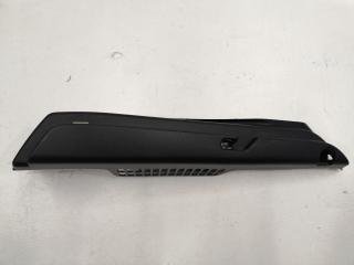 Накладка багажника правая Mazda Axela 2003-2009