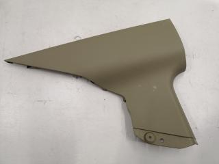 Накладка  задней стойки задняя левая Mazda Axela 2003-2009