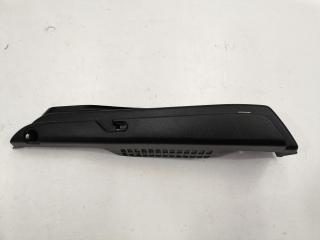 Накладка багажника левая Mazda Axela 2003-2009