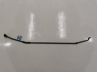 Упор капота Mazda Axela 2003-2008