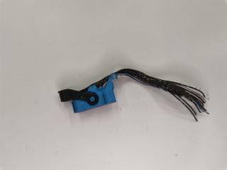 Разъем салонного блока предохранителя Mazda Axela 2003-2012