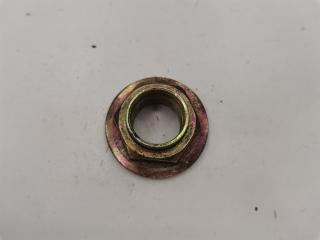 Гайка привода Mazda Familia