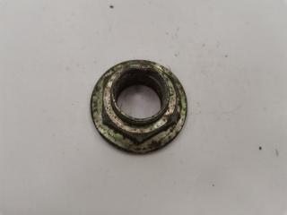 Гайка привода Mazda Familia