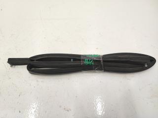 Уплотнитель капота Mazda3 2003-2008 BK Уплотнитель капота Mazda3 2003-2008 BK