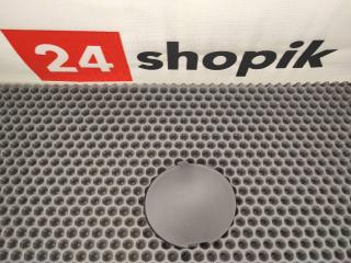 Заглушка бампера передняя Mazda Mazda3 2016-2018 новая Заглушка бампера передняя Mazda Mazda3 2016-2018