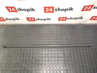 Молдинг стекла двери задний левый Mazda Axela 2003-2008 новая Молдинг стекла двери задний левый Mazda Axela 2003-2008