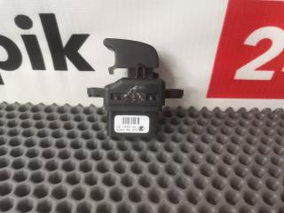 Кнопка стеклоподъемника Mazda Axela 2003-2009