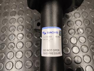 Амортизатор передний Tiguan 5N1