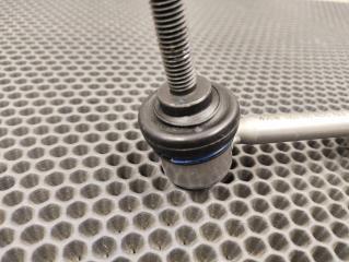 Стойка стабилизатора задняя Tiguan 5N1