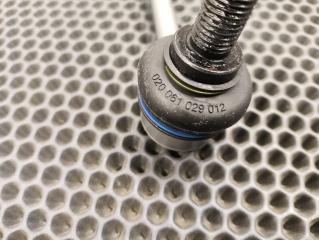 Стойка стабилизатора передняя Tiguan 5N1