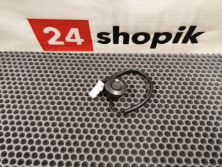 Кнопка открывания багажника Mazda Mazda3