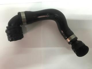 Патрубок системы охлаждения BMW 5 2017 Б/У Патрубок системы охлаждения BMW 5 2017