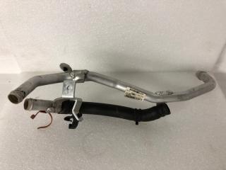 Фото запчасти патрубок охлождения Land Rover Range Rover Evoque 2018 Б/У запчасть Запчасть патрубок охлождения Land Rover Range Rover Evoque 2018