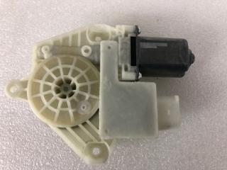 Запчасть моторчик стеклоподьемника передний правый BMW 5 2019