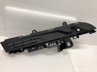 Запчасть другая деталь салона правая BMW X3 2019