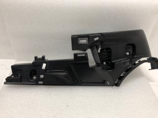 Запчасть пластик салона правый BMW X3 2019