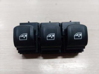 Кнопка стеклоподъемника. BMW X3 2021