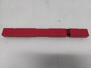 Знак аварийной остановки BMW X3 2021