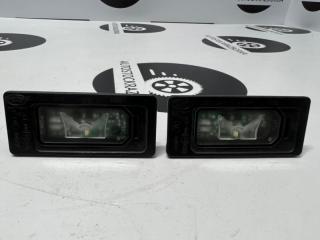 Запчасть подсветка заднего номера Land Rover DISCOVERY 5 2019