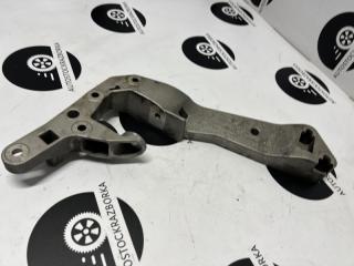 Кронштейн BMW x7 2020