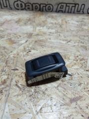 Кнопка стеклоподъемника задняя правая Mazda Familia S-wagon контрактная Кнопка стеклоподъемника задняя правая Mazda Familia S-wagon