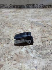 Кнопка стеклоподъемника задняя правая Mazda Familia S-wagon контрактная Кнопка стеклоподъемника задняя правая Mazda Familia S-wagon