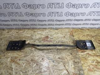 Усилитель бампера задний Mazda Familia S-wagon