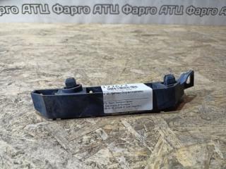 Кронштейн бампера передний правый Honda Civic Ferio