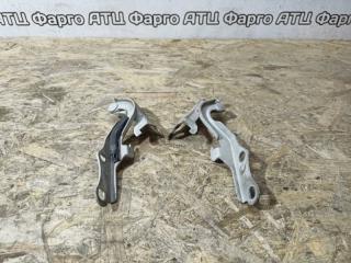 Петля капота Toyota Corolla Spacio контрактная Петля капота Toyota Corolla Spacio