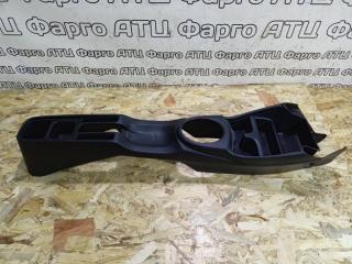 Подлокотник Honda Fit Shuttle 2012