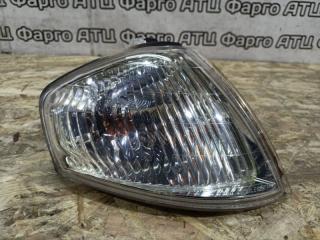 Габарит передний правый Mazda Familia S-wagon