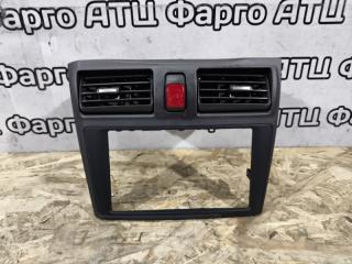 Рамка магнитофона Nissan Cefiro 2000