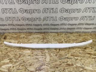 Усилитель бампера передний Nissan Tino