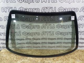 Стекло заднее Nissan Bluebird Sylphy 2001