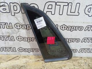 Стекло собачника заднее левое Subaru Impreza