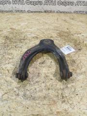 Рычаг подвески верхний передний правый Honda Accord