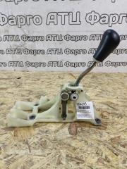 Рычаг переключения КПП Toyota Carina 1999