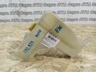 Бачок расширительный Nissan Tino 1999