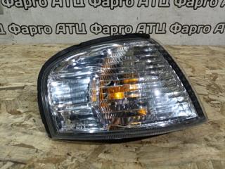 Габарит передний правый Nissan Sunny 2000