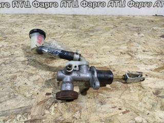 Главный цилиндр сцепления Nissan Sunny контрактная Главный цилиндр сцепления Nissan Sunny