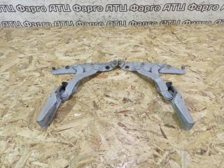 Петля крышки багажника Nissan Primera