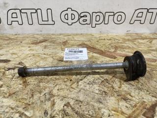 Болт балки подвески задний Toyota Corona