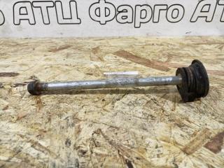 Болт балки подвески задний Toyota Corona