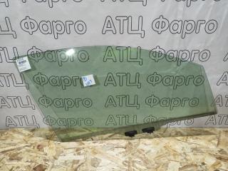 Запчасть стекло боковое переднее правое Honda Fit