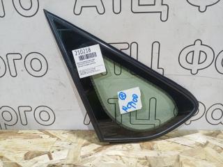 Форточка дверная передняя правая Toyota Ractis