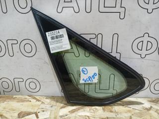 Форточка дверная передняя правая Toyota Ractis