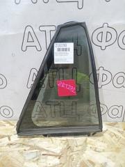 Форточка дверная задняя правая Toyota Avensis
